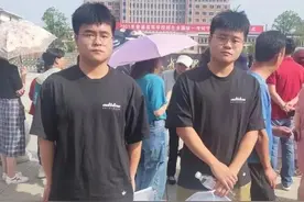 真复制粘贴！安徽双胞胎兄弟同进211名校，从小一起上学，爱好还一模一样！图片