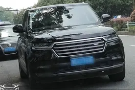 汉龙60亿造国产揽胜，仅卖197台，经销商大放血却无人问津图片