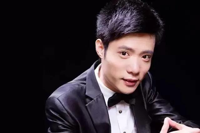 电竞吴奇隆,超级小智到底长了什么样子(澄海小智百科) - 冷求网