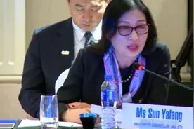 她是任正非背后的女人，人称华为女皇，比孟晚舟还厉害图片