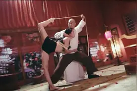 年近五旬赵文卓再演《黄飞鸿》，与龙女郎母其弥雅这段戏太精彩了视频封面