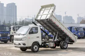 2米限高不是问题，福田蓝牌自卸车轻松下地库，小巧实用又合规图片