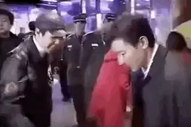 当年，爱慕刘德华的姑娘太多了图片