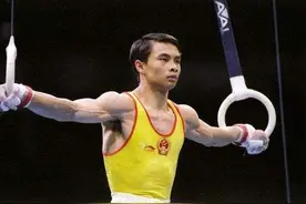 黄金时代：奥运会后空翻三周第一人，体操全能王——李小双图片