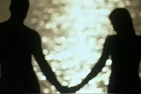全心操持家务，她成了“黄脸婆”，丈夫：给你500万离婚！她拒绝图片
