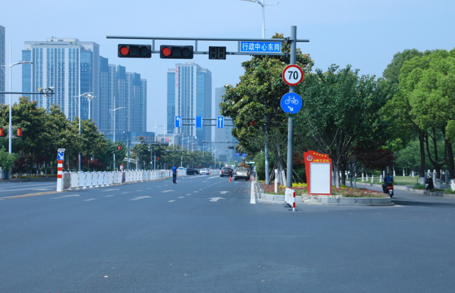 这是什么车道？还有很多驾驶员不知道，赶紧戳进来掌握！