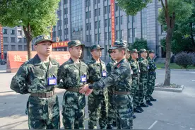 武警浙江总队机动支队：快来围观，新兵的第一次队列会操来了图片