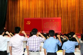 大学生成为党员的“硬性”规定，想要入党，大一就要开始准备图片