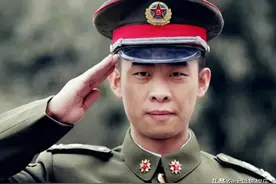 演军人有味道的男演员，只服这8位，演技好不说还一身正气图片