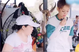 宁静名嘴遇到对手，与摊主大姐轮番“开杠”，年龄上也不服输图片