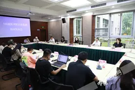 明天166舰将停靠九龙坡建设码头 后天对外开放图片