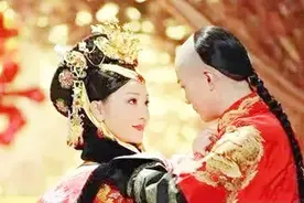 康熙一共有55位嫔妃，其中竟有4对亲姐妹，爱江山更爱美人！视频封面