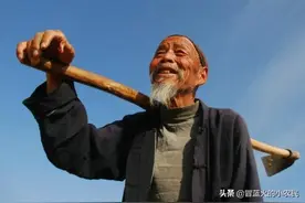五一过后，小麦进入抽穗扬花期，扬花之后麦田需要打什么药吗？图片