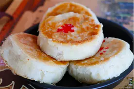 天津这家月饼纯手工制作，皮儿酥、馅儿好，200多年经久不衰图片