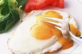 荷包蛋还能这样做，太好吃了，明天早餐就它了图片