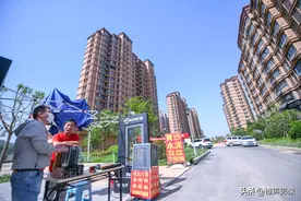 济南烂尾三年的外海中央花园如今成这样图片