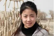出演《马大帅》的曹佳睿，因拒绝陪酒被退圈，其实背后没那么简单图片
