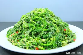 苦菊最好吃的做法，不炒不拌，一把面粉就搞定，软嫩清香又去火图片