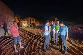 深夜行动！漳浦查处9部大货车图片