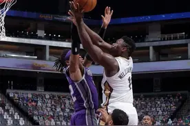 3分钟落后1分，沃顿用砍鲨战术，范甘迪都懵了，这是什么操作？图片