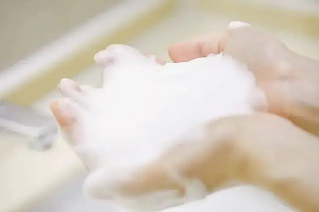 涓嶅埌鐧惧厓鐨勬皑鍩洪吀娲楅潰濂讹紝鑷甫娲侀潰鍒峰ご锛岀毊鑲よ秺娲楄秺婊戞簻