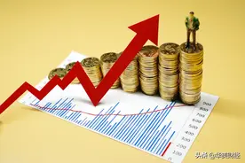 建行薪酬披露，高层共1206万董事长78万，人均约30万图片