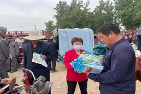 上蔡县司法局：普法宣传进庙会 便民服务暖人心图片