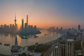 中国人吃不起寿司？日本女主播来中国求证，结果被打脸图片