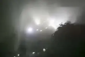 这么“野”？！200多人夜入山间蹦迪，景区：强烈谴责，已报警图片