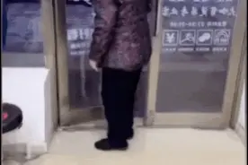 有一种爱叫姥姥带娃，“有妈在才敢生娃”你也是吗？图片