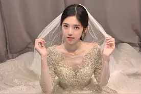 又有妹妹爆料吴亦凡！忽悠她去看新说唱，经纪人演员都曾为其找妹图片