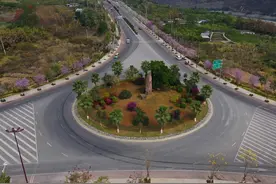怒江美丽公路通车一周年纪实之一：没完没了的“堵”彻底消失了图片