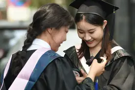 多年后才明白，公务员和研究生的差距很大，选择前要慎重图片