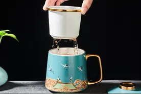 小米有品推“仙鹤杯”，百元get国宴设计作品，网友：看着真奢侈图片