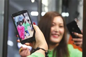 德州变身换装达人带你“云逛街”网红“柜姐”图片