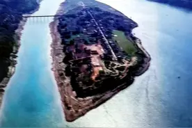 考察重庆长江南坪坝岛图片