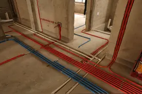 水电走顶，是装修公司的“陷阱”，还是行业标准？听听工头说的话图片