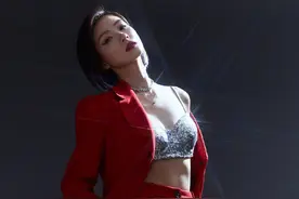 《GENTLE WOMAN》万茜袁咏琳李斯丹妮黄龄金晨，能陷阵，能冲锋图片