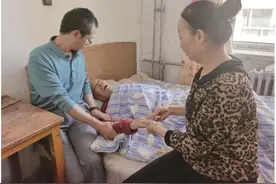 今天，我们给她“曝曝光”！你身边也有她这样的人吗？图片