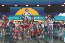 啦啦操搭档街舞开“狂欢派对”？“一车拉不下”组合玩转牙买加风情图片