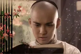 惊才绝艳的纳兰容若为何只做了康熙身边的小小侍卫？图片