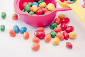 花了上百元，终于测评这些好吃到爆的糖果，快看看你吃过几种图片