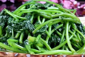 夏季这菜誉为"蔬菜皇后",1元1斤很便宜，端上桌云贵川的人抢着吃图片