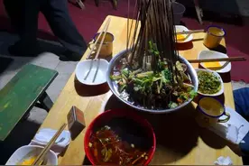 “来客不摆三盘菜，可叹十人九不知”，啥意思，三盘菜不能吃饭吗图片