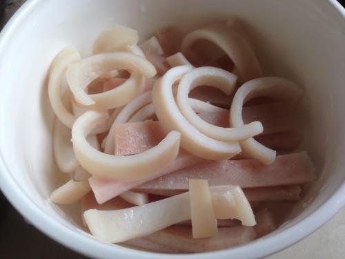 女人吃猪皮能抗衰老？营养师：真正能抗衰老的，是这4种食物