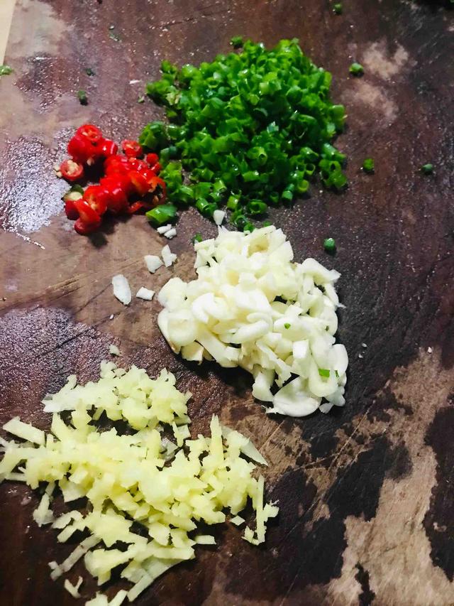 它含20种氨基酸，1周吃两次，钙是鸡蛋8倍，不愁孩子长身体