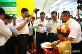 公主岭玉米产业博览会暨首届鲜食玉米节开幕！知名专家学者和商界精英聚集一堂图片