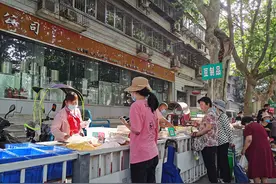 一头牵民生 一头托生计，实地探访西安三处特色便民早市图片