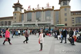 我国让人晕头转向的4地火车站，一市至少5个站，外地人常常搞不清图片