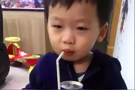 这是父母过度溺爱孩子的下场，23岁英年早逝，太可悲了图片
